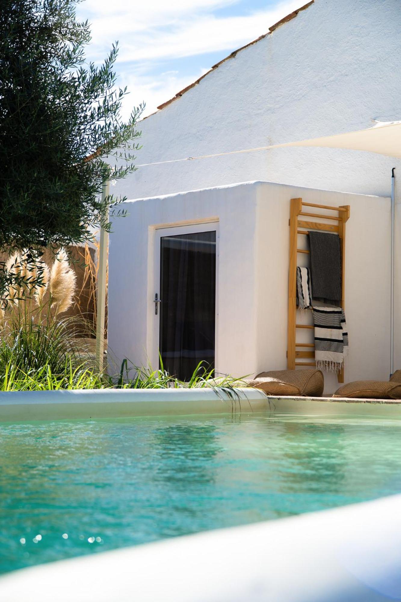 Uma Casa Em Entradas Guesthouse Ngoại thất bức ảnh