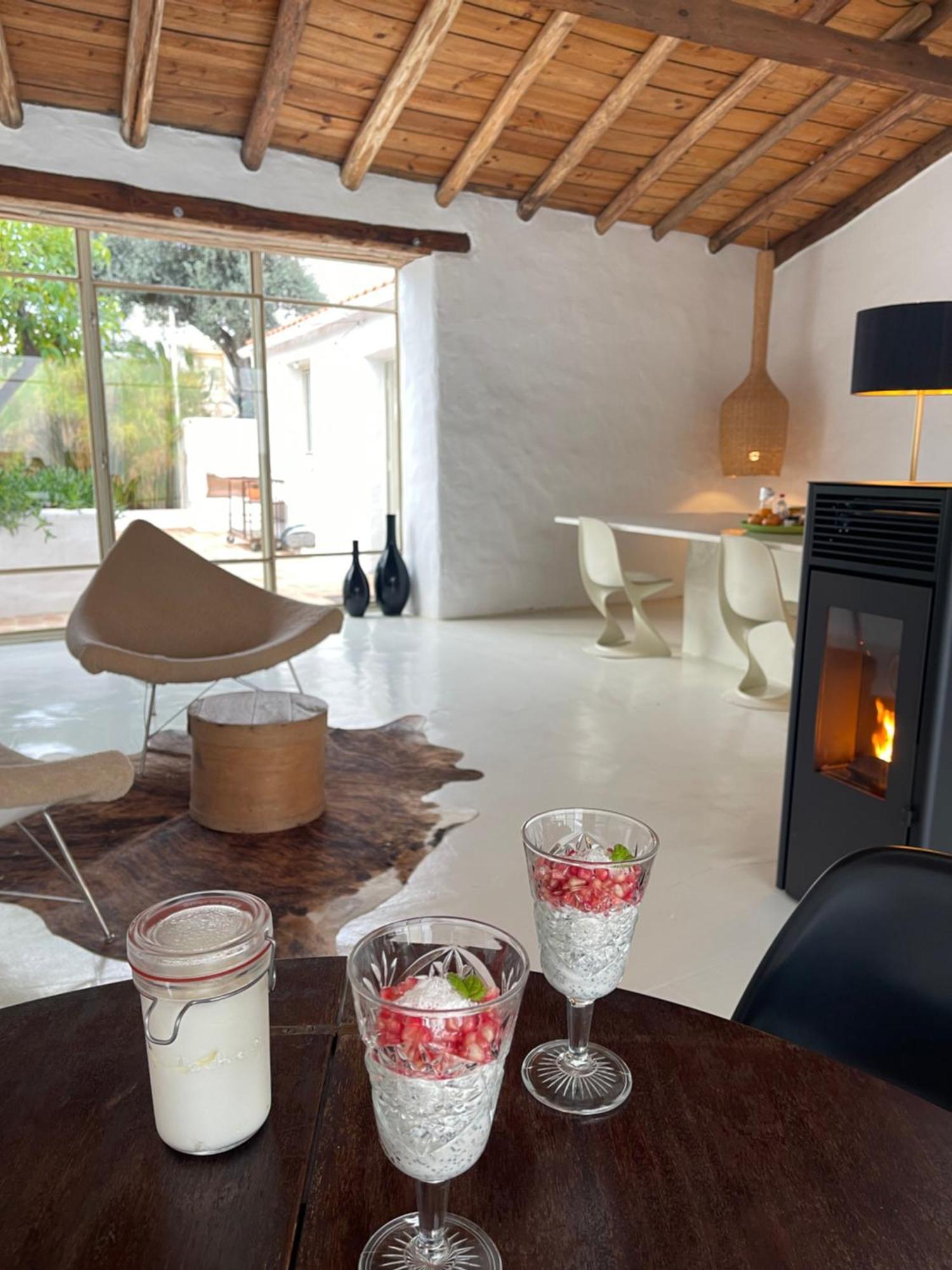 Uma Casa Em Entradas Guesthouse Ngoại thất bức ảnh